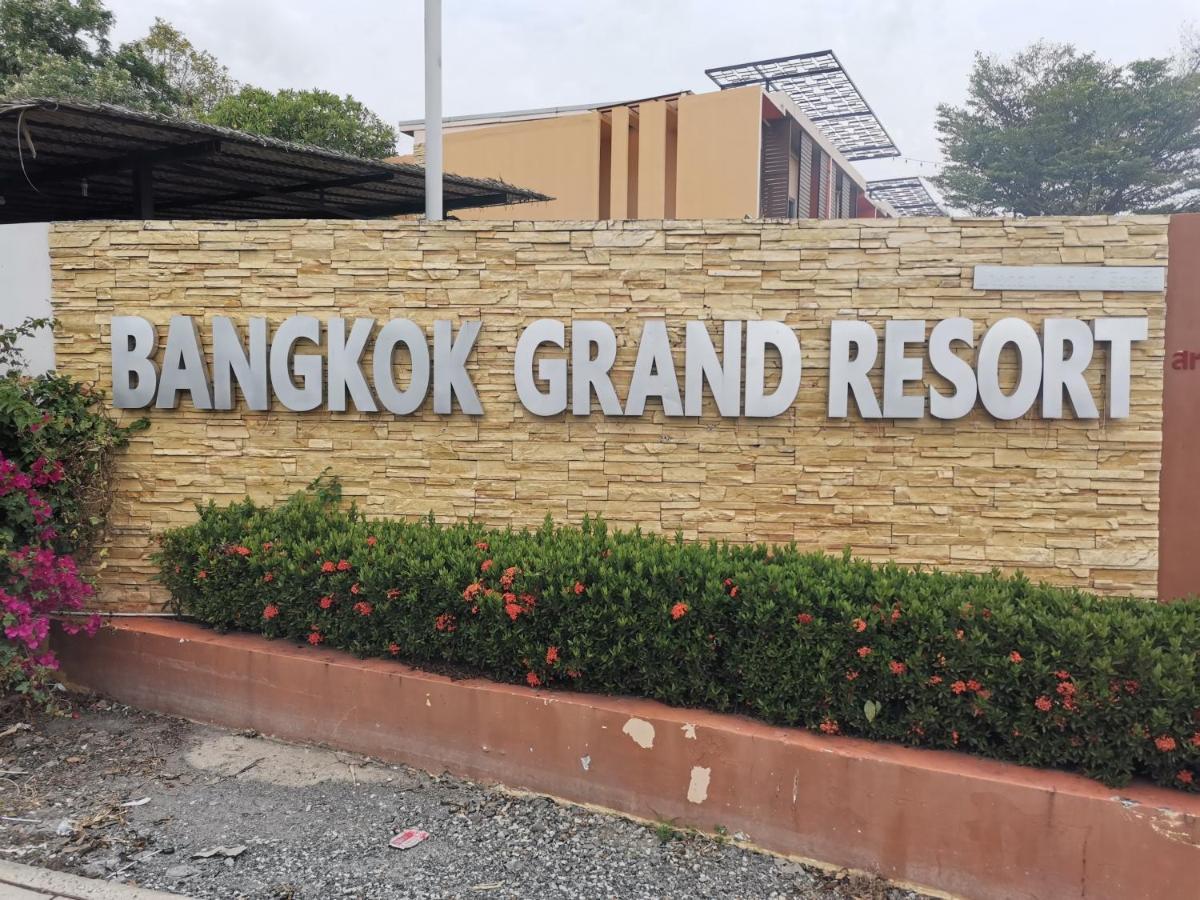 Bangkok.Grand.Resort บ้านบางบ่อ ภายนอก รูปภาพ