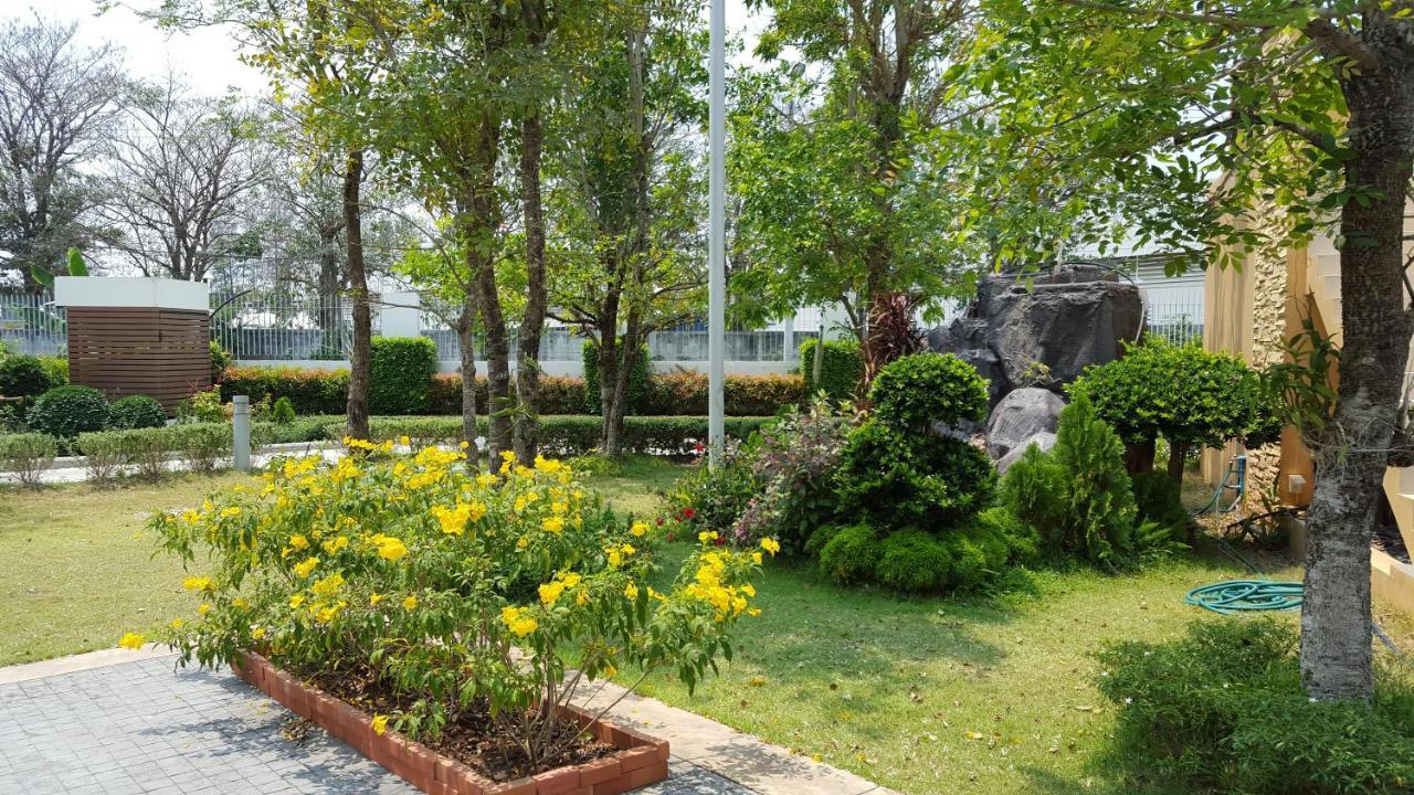 Bangkok.Grand.Resort บ้านบางบ่อ ภายนอก รูปภาพ