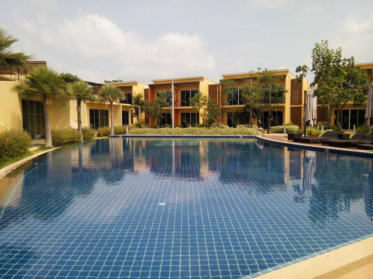Bangkok.Grand.Resort บ้านบางบ่อ ภายนอก รูปภาพ