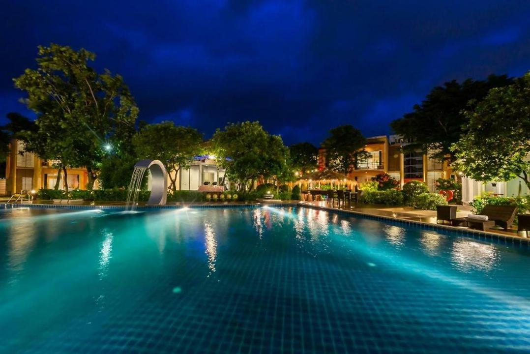 Bangkok.Grand.Resort บ้านบางบ่อ ภายนอก รูปภาพ