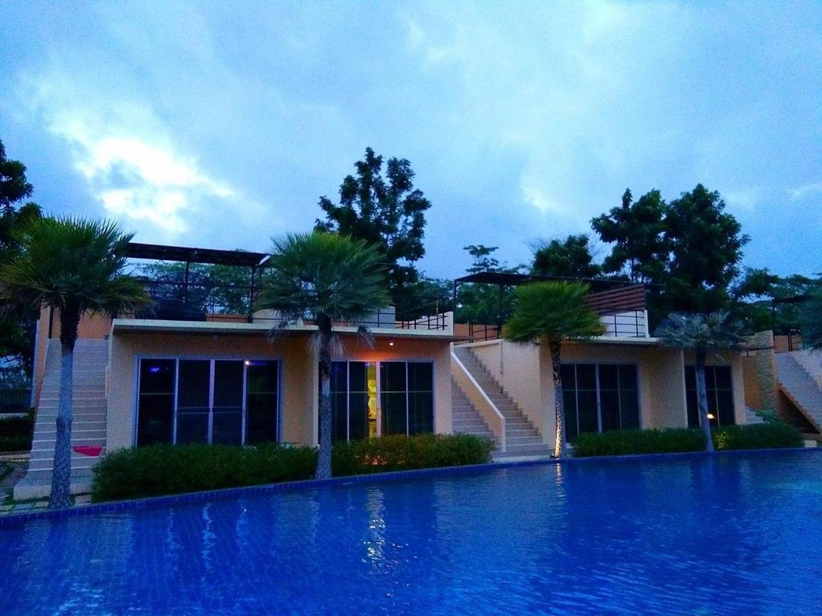 Bangkok.Grand.Resort บ้านบางบ่อ ภายนอก รูปภาพ