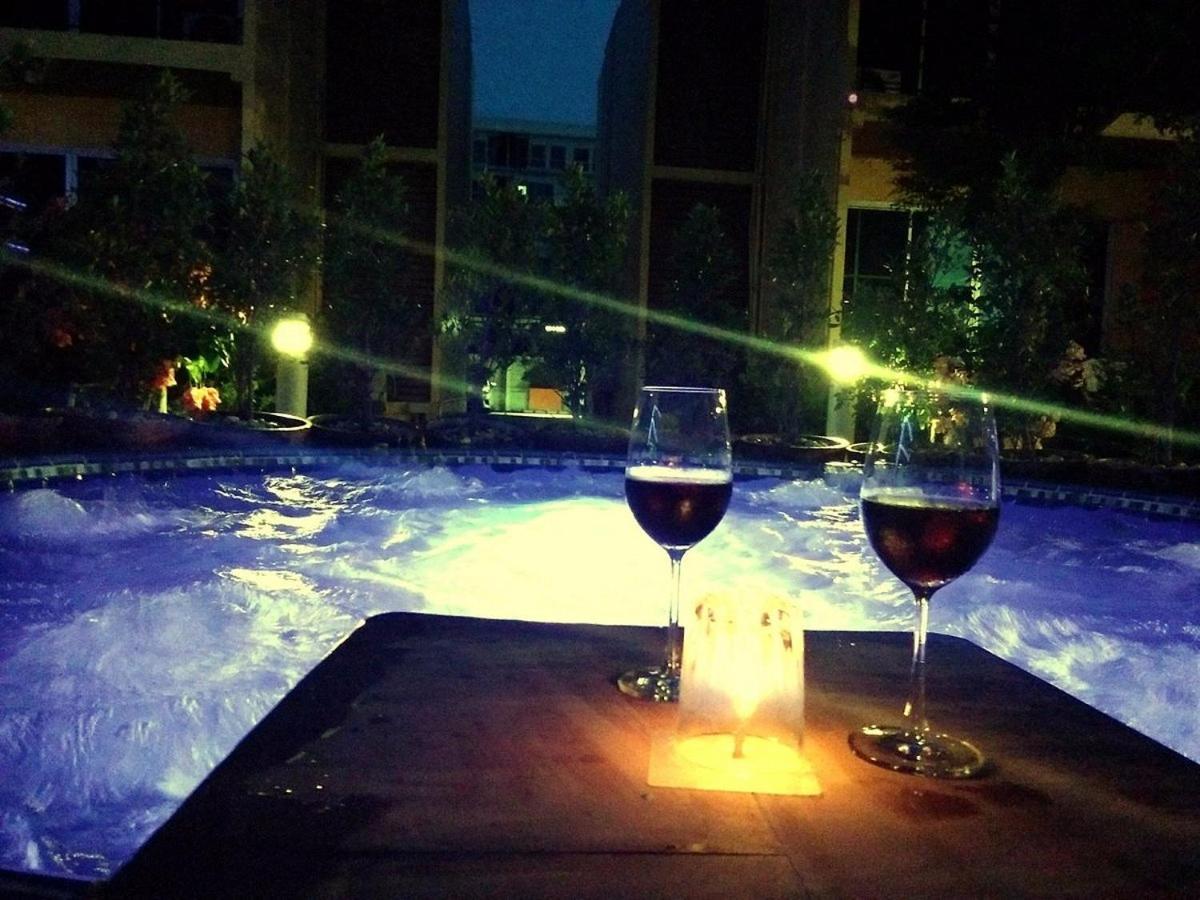 Bangkok.Grand.Resort บ้านบางบ่อ ภายนอก รูปภาพ